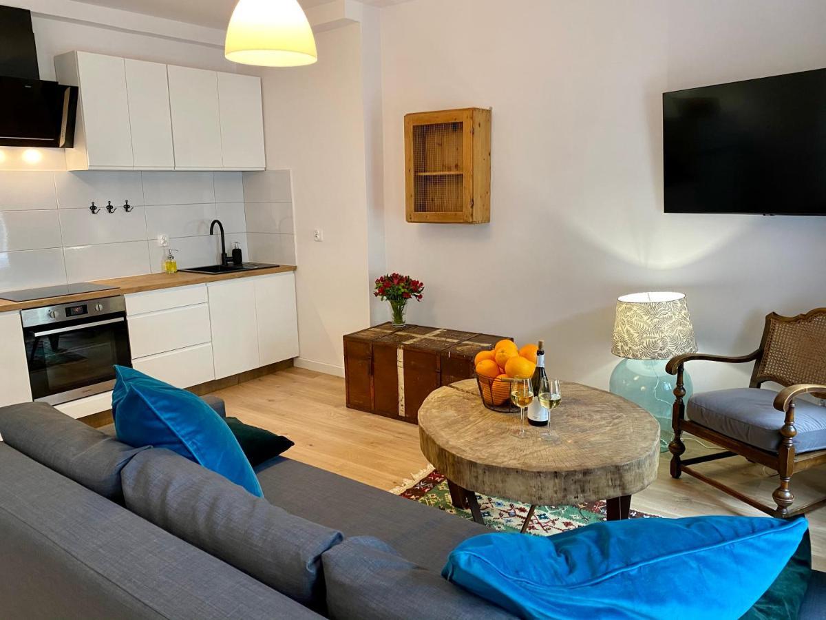 Apartament Hrabala Jelenia Góra Kültér fotó