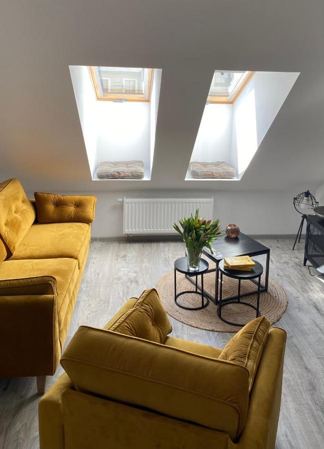 Apartament Hrabala Jelenia Góra Kültér fotó