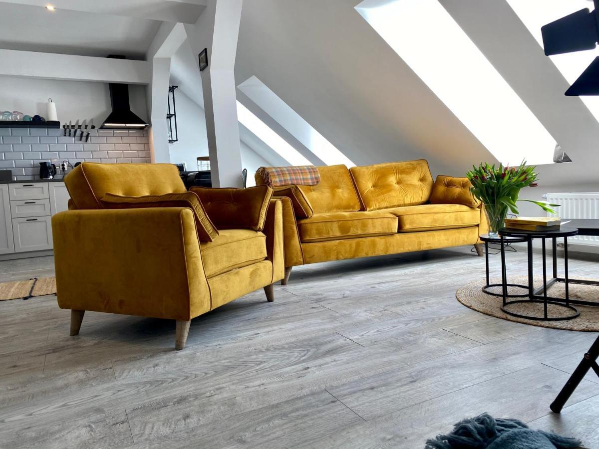 Apartament Hrabala Jelenia Góra Kültér fotó
