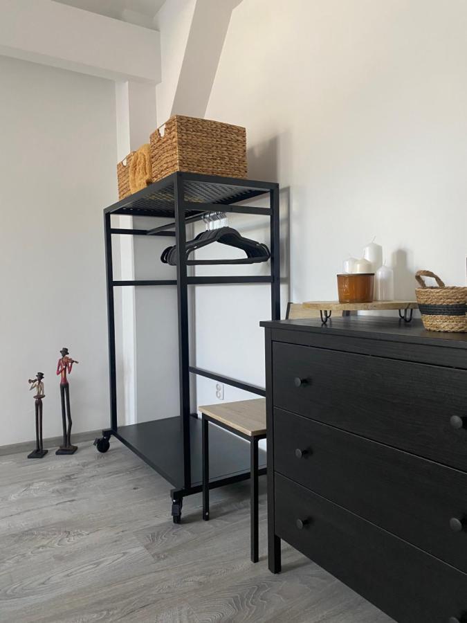 Apartament Hrabala Jelenia Góra Kültér fotó