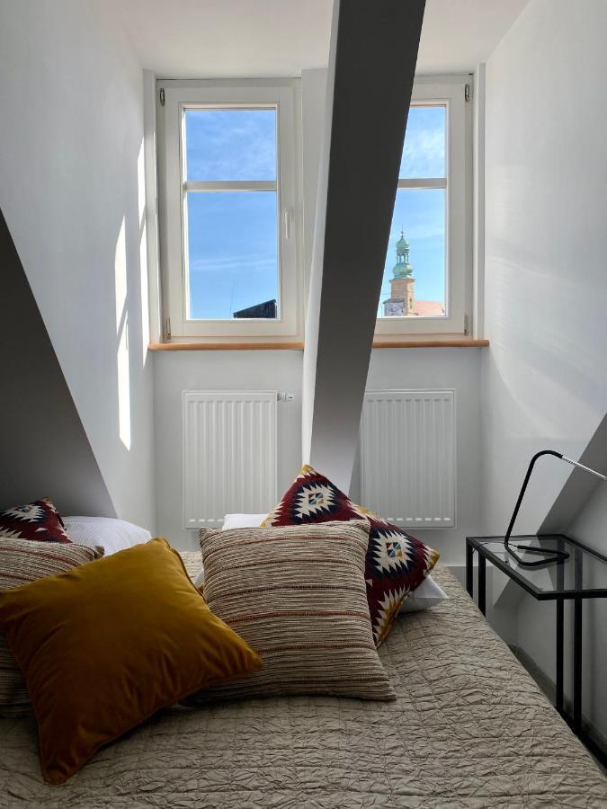 Apartament Hrabala Jelenia Góra Kültér fotó